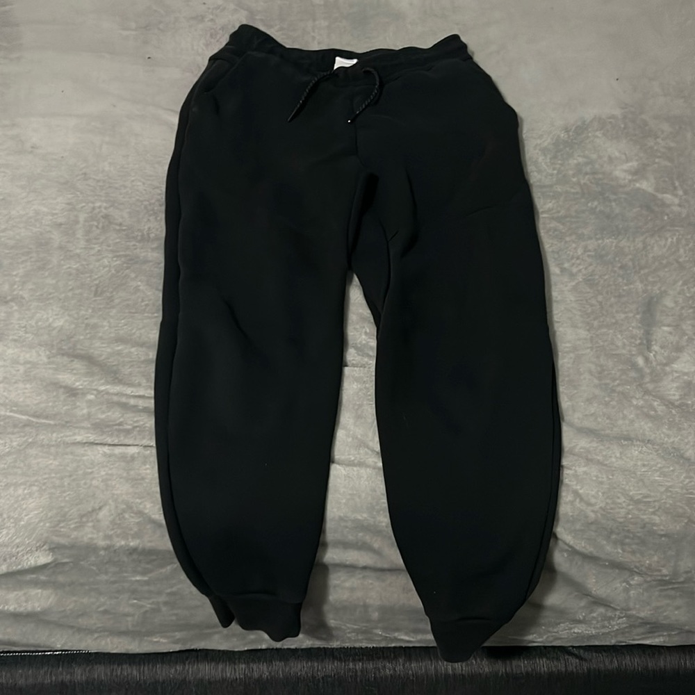 Nike tech fleece pants
